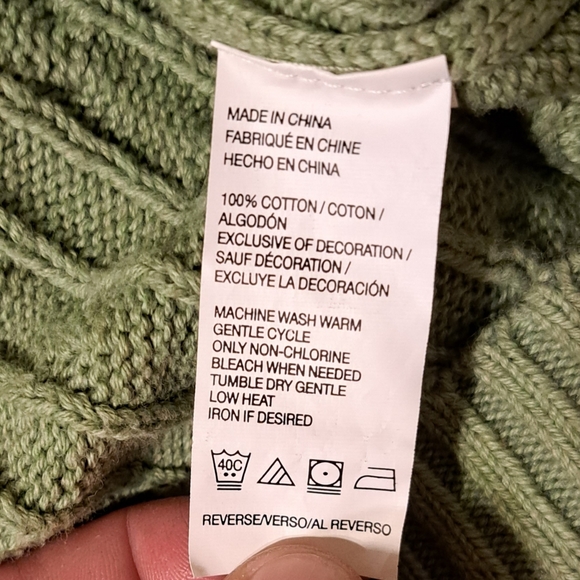 Izod Cable Knit Sweater - Picture 5 of 7